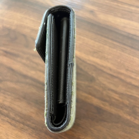 Louis Vuitton Monogram Mini Lin Wallet - Picture 4 of 9